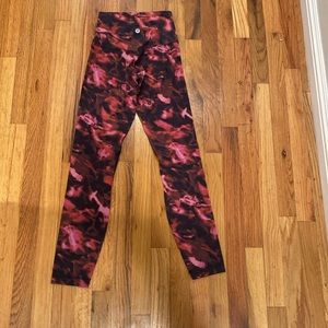 lululemon women’s high waisted stretch pants